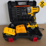 Aku udarni odvijač / bušilica DeWalt sa dodatnim alatom - 128 V
